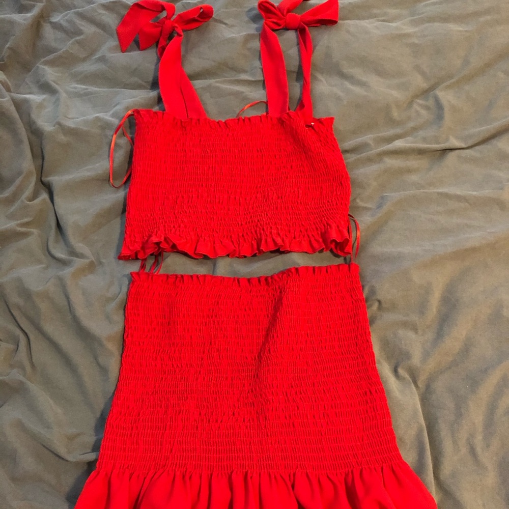 Two piece set